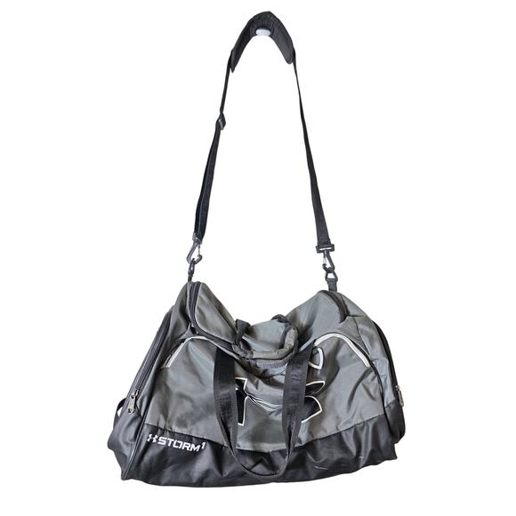 UNDER ARMOUR Storm Gray Duffle Gym Athletic Baseball Basketball Bag 20" - Picture 1 of 14